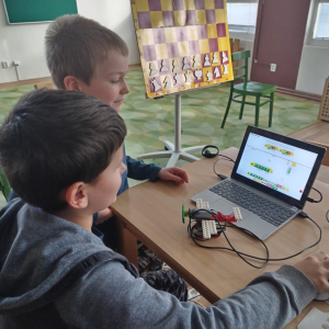 Stavíme a programujeme s Legem (1).jpg